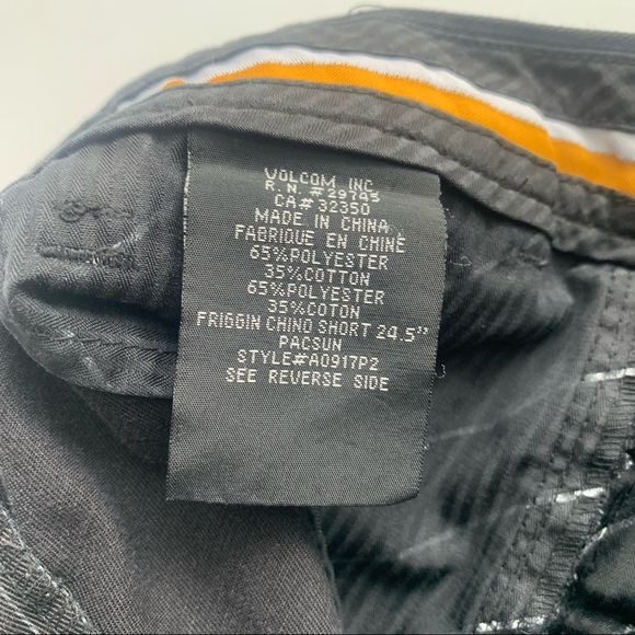 Volcom Shorts - Picture 6 of 6